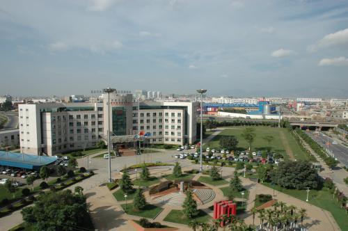 昆明開發(fā)區(qū)揭牌滇首個(gè)國(guó)家“雙創(chuàng)”示范基地