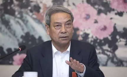 陳錫文：中國農村還有5.7億人，判斷鄉(xiāng)村情況要靠科學統(tǒng)計而不是返鄉(xiāng)故事！